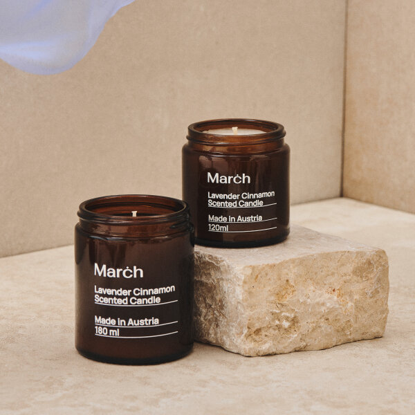 March Duftkerze Lavender Cinnamon Scented