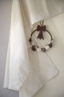 Filz Türkranz mit lavendelfarbenen Eiern