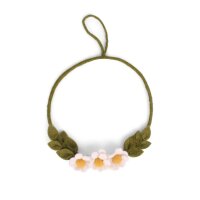 Filz Türkranz mit weißen Blüten